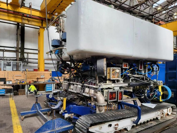 中压喷冲式挖沟机-BLV-002